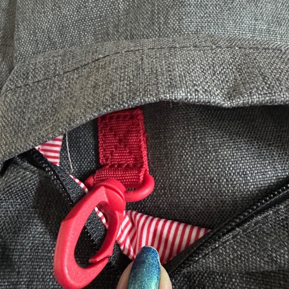 NWOT Hershal Gray Back Pack - Picture 3 of 10